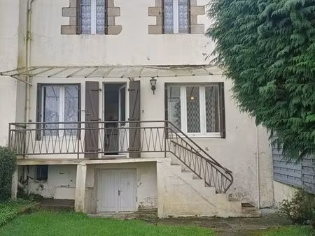 maison centre bourg st jean brevelay