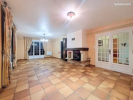 maison 6 pièces 146 m²