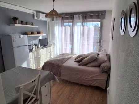 studio rénové proche des thermes