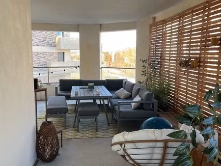 appartement t4 avec parkings et très grand balcon quartier belvédère