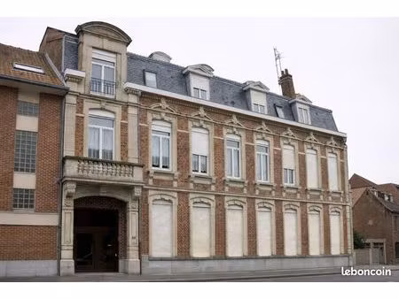 appartement t3 rénové à neuf - 58m2 - hazebrouck centre