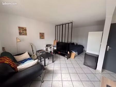 location studio meublé illkirch