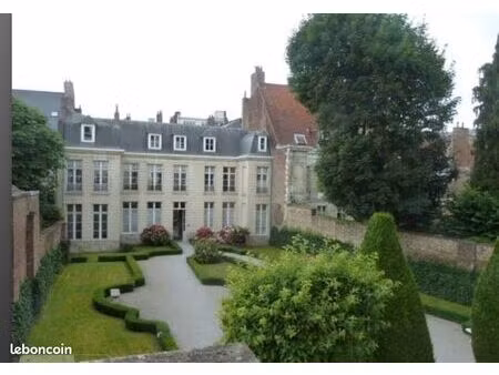 40 m2 - vieux lille rue royale