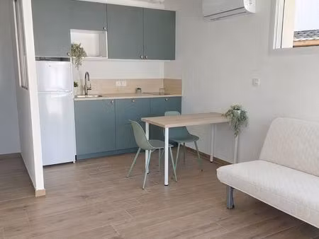 logement meublé et neuf - re2020 - de 24 m² équipé avec jardin – location courte duree pos
