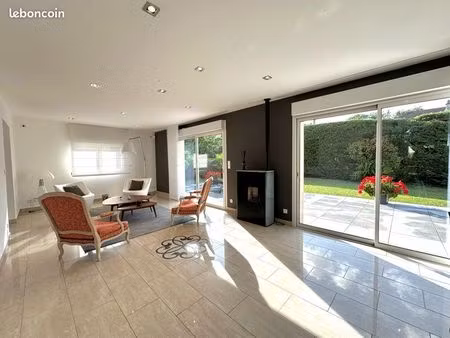 gueux – maison 183 m² | 4 chambres | terrain 700 m² | sous-sol 80 m² | dpe c