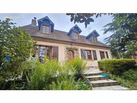 pavillon 6 pièces 138 m²