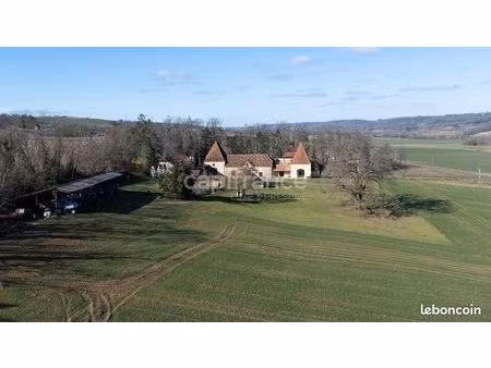 propriété 10 pièces 500 m²