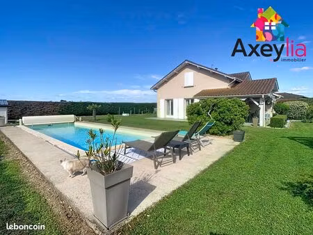 propriété 6 pièces 132 m²