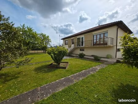 maison 6 pièces 136 m²