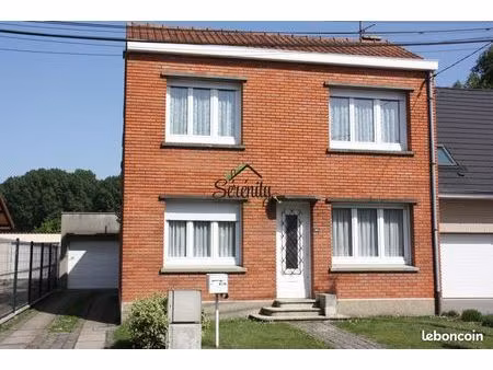 maison 5 pièces 93 m²
