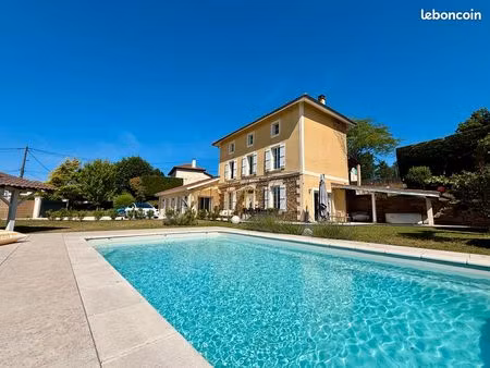 maison 177m² - piscine - entre lyon  valence et grenoble