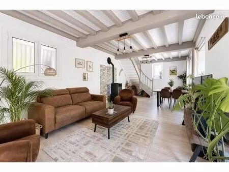 maison 5 pièces 130 m²