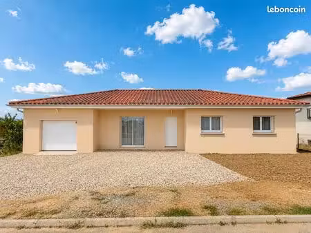 villa 5 pièces 117 m²