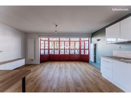 appartement 2 pièces 61 m²