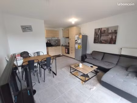 location claix f2