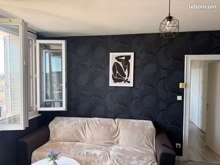 beau t3 meublé saint-alyre  