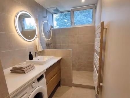 t3 traversant 69m² entièrement rénové avec garage & clim