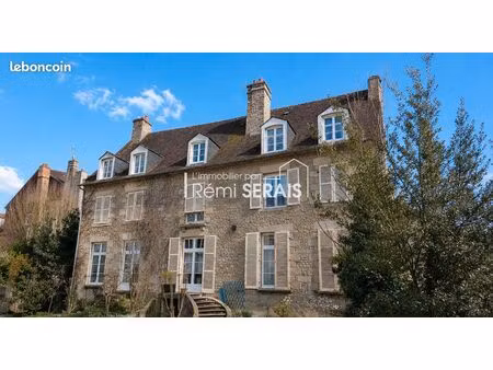 immeuble 18 pièces 416 m²