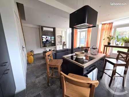 maison 3 pièces 70 m²