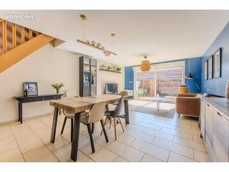 maison 4 pièces 99 m²