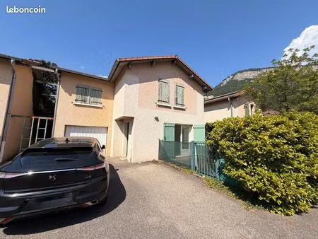 maison 5 pièces 98 m²