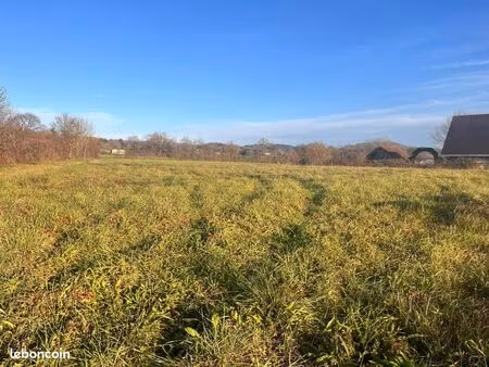terrain 1 416 m² urdes