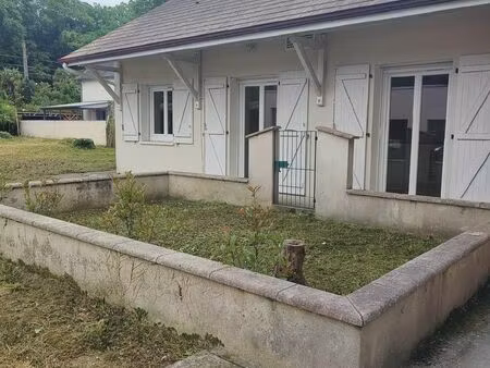appartement avec extérieur privatif dans petite copropriété proche golf de billere