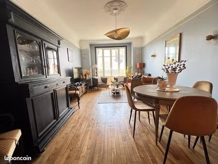 appartement 3 pièces 92 m²
