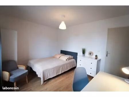 ★ bel appartement (2 chambres et salon) meublé entièrement rénové ★
