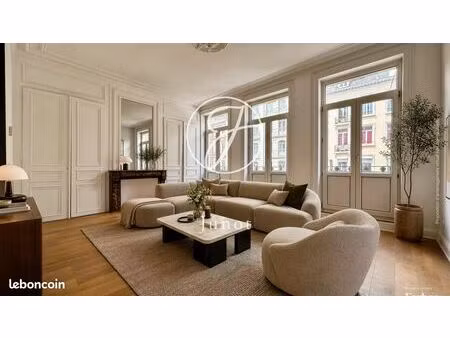 appartement 2 pièces 53 m²