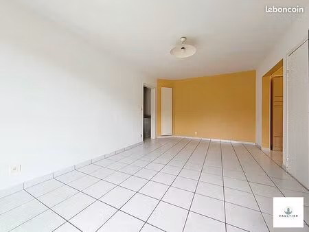 appartement 3 pièces 55 m²