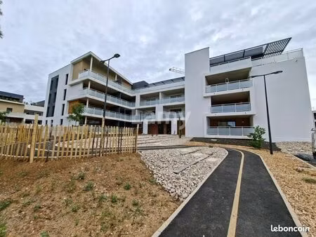 appartement 3 pièces 65 m²