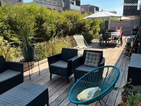 t5 de 96 m² avec terrasse de 45 m² – résidence récente à mérignac