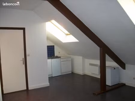 studio - proche centre ville - bon état