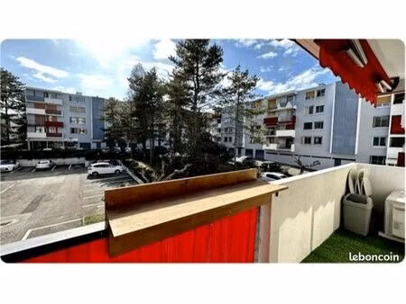 appartement meublé 3 chambres à 150m du tram l2  500m l5 et proche toutes commodités