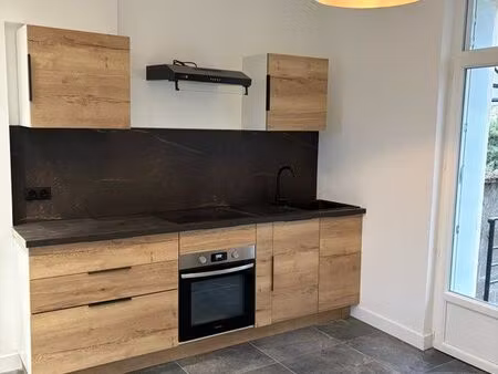 appartement t2  entièrement rénové