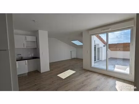 purpan/ancely – très beau t3 neuf de 71 m² sans vis-à-vis  en dernier étage avec terrasse