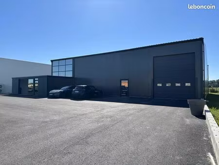 local 480 m² miremont