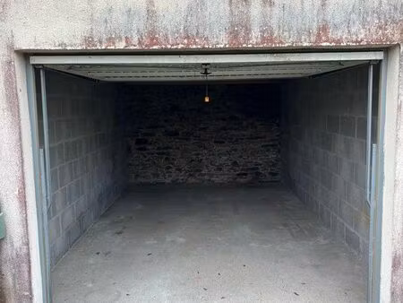 garage box sécurisé - sur propriété privée