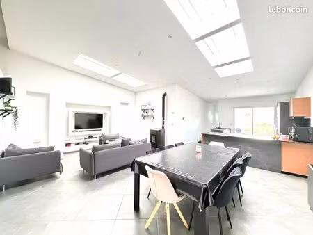 maison 5 pièces 120 m²