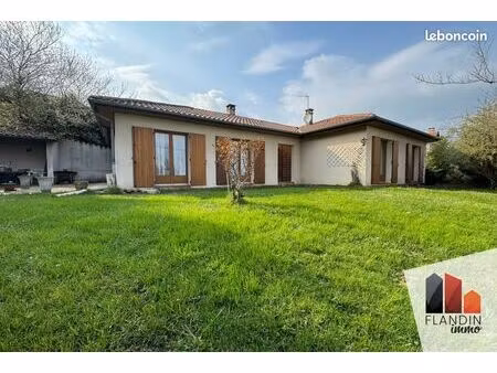 propriété 5 pièces 140 m²