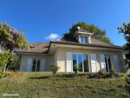 villa de 7 pièces
