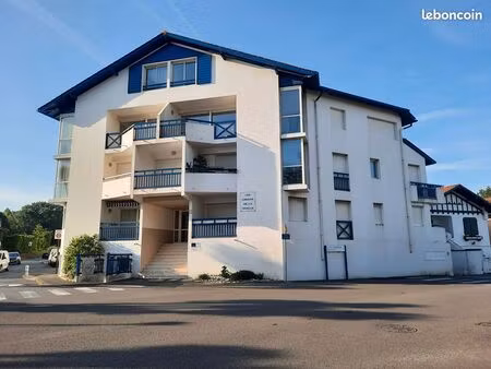 studio 1 pièce 26 m²