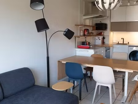 a vendre appartement t2bis