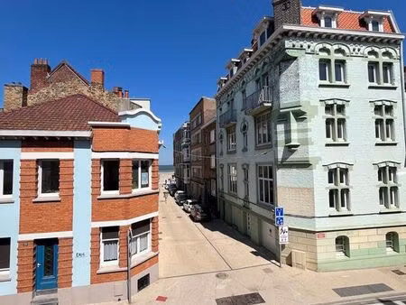 coup de cœur bord de mer - appartement 3p rénové malo-les-bains
