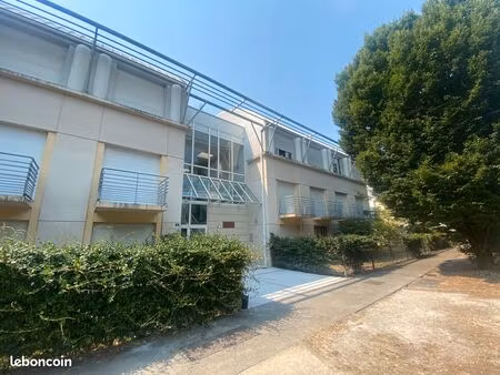 t2 duplex secteur faculté