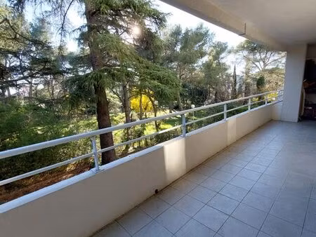 aiguelongue magnifique appartement t2 standing 50 m² + stationnement