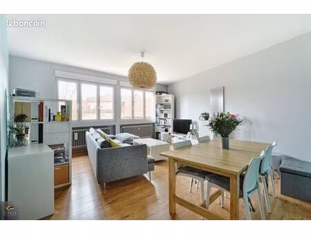 appartement t2  59 91 m²  woippy village centre