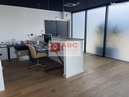 bureaux 178 m² mauguio