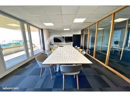bureaux 210 m²